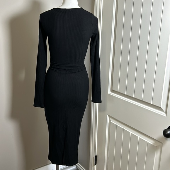 Reformation Polina Long Sleeve Midi Bodycon Dress Black Twist Front Sz XS - Picture 8 of 10